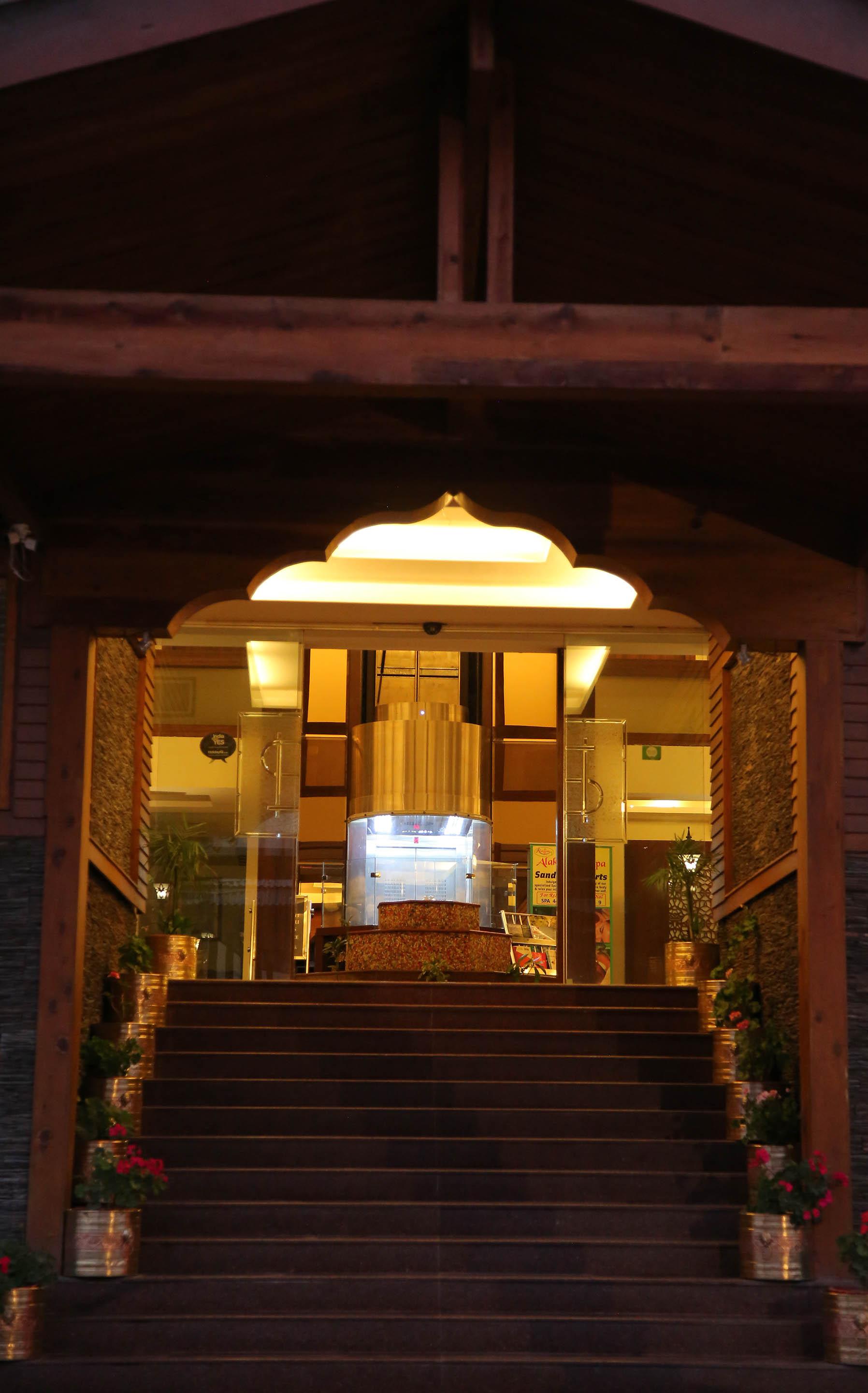 Sandhya Resort x Solis Nature