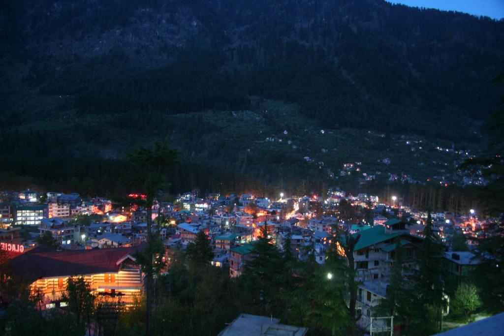 Guruchhaya hotel and cottages x Solis Nature