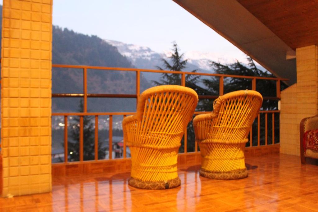 Guruchhaya hotel and cottages x Solis Nature