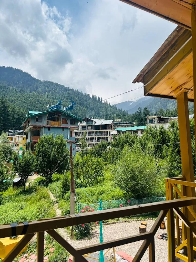 Asha Cottage x Solis Nature