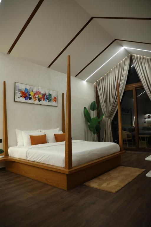 Hills and Heart Luxury stay x Solis Nature