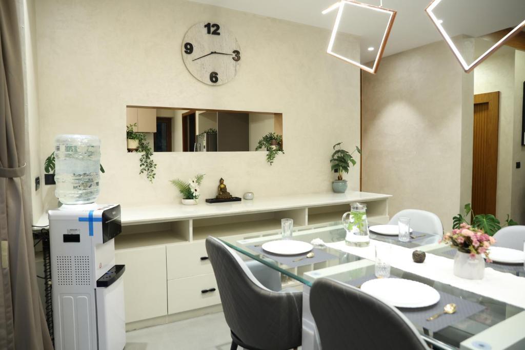 Hills and Heart Luxury stay x Solis Nature