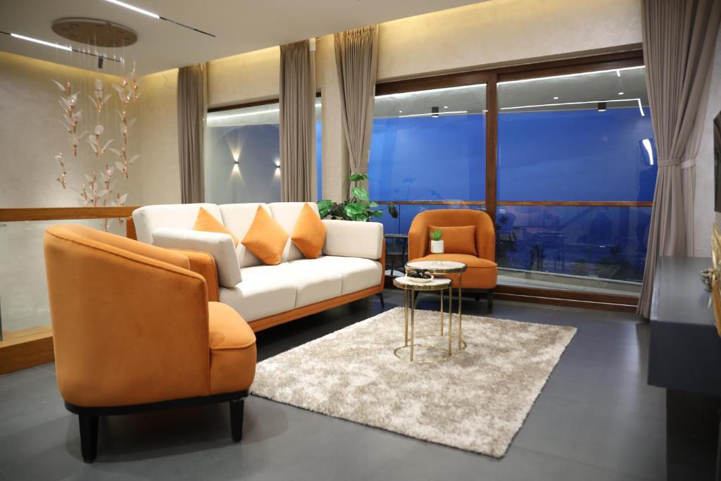 Hills and Heart Luxury stay x Solis Nature