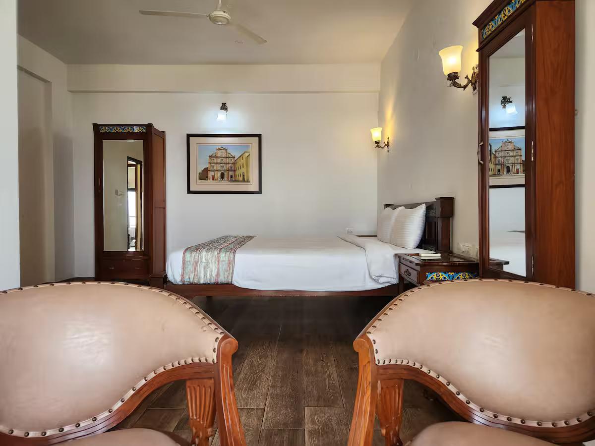 Anantam - B302 x Solis Nature