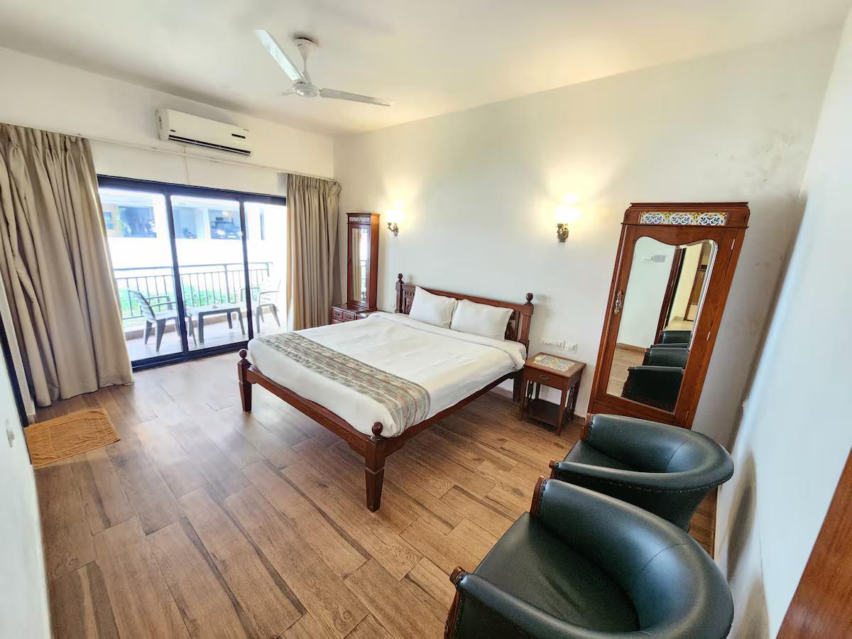 Anantam - B302 x Solis Nature