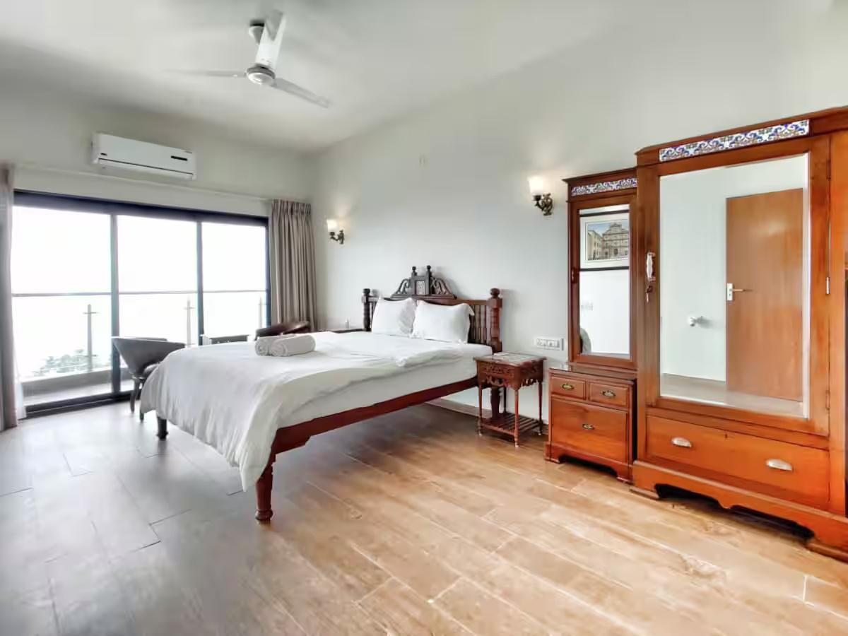 Anantam - B302 x Solis Nature