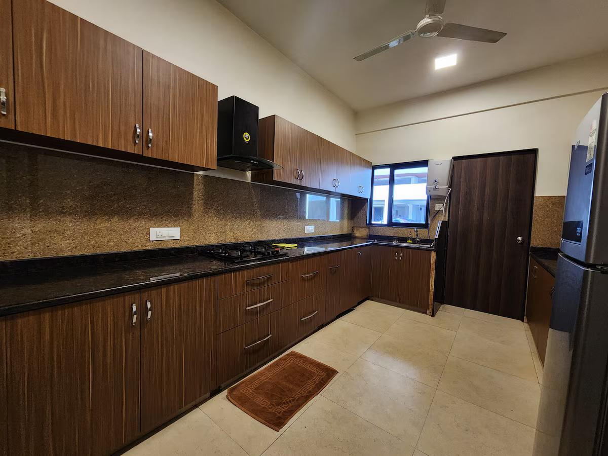 Anantam - B302 x Solis Nature