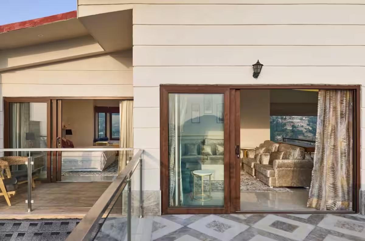 Auramah Valley Shimla 4bhk x Solis Nature