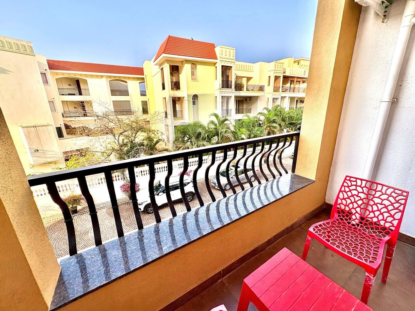 Bosque B114 x Solis Nature