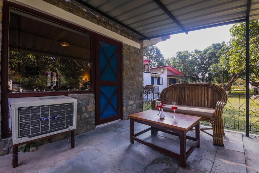 Tripp Jim Corbett A River Access Resort x Solis Nature