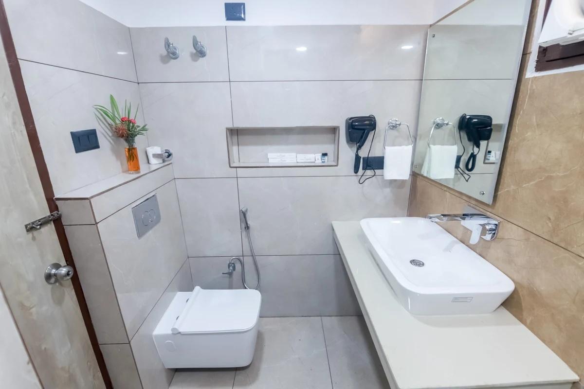 The Tal Paradise x Solis Nature