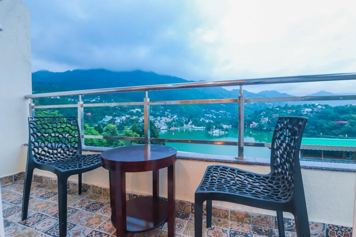 The Tal Paradise x Solis Nature