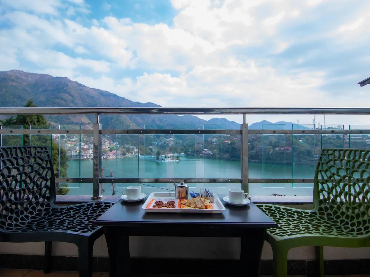 The Tal Paradise x Solis Nature