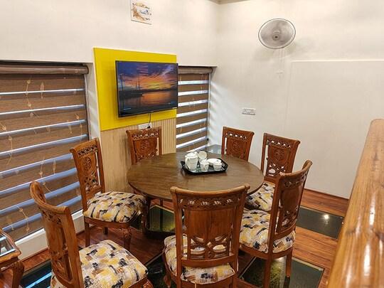 Paravyom An Exquisite Villa x Solis Nature