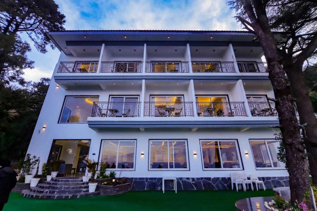 Baris resort Mussoorie x Solis Nature