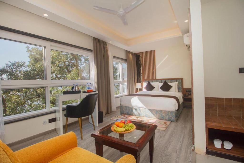 Baris resort Mussoorie x Solis Nature