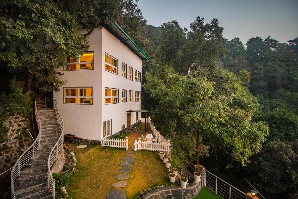 Baris resort Mussoorie x Solis Nature