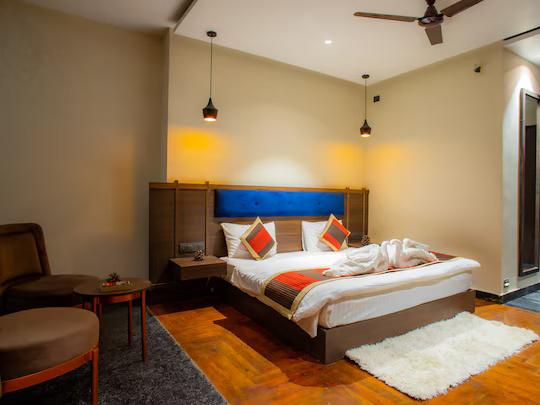 The Mountain Paradise Resort, Almora x Solis Nature