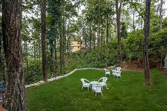 The First view Resort, Lansdowne x Solis Nature