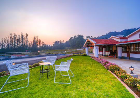 Lauriston Villa Ooty by VOYE HOMES x Solis Nature
